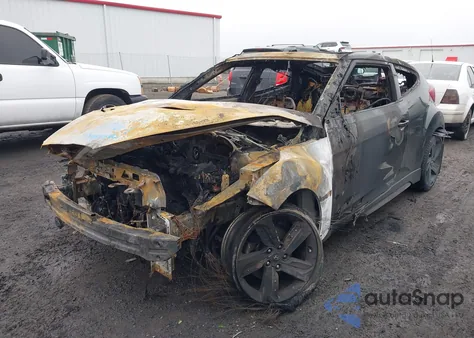 2013 Hyundai Veloster Turbo W/Blue z USA, uszkodzony, nr VIN KMHTC6AE5DU117407